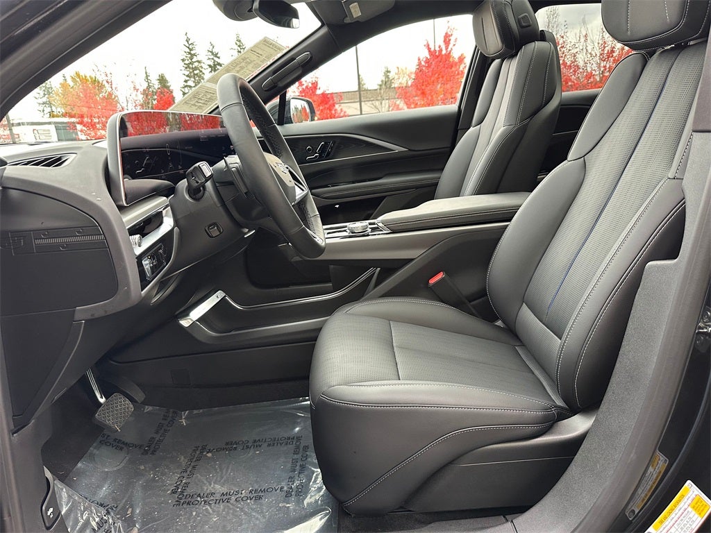 2025 Cadillac LYRIQ Sport