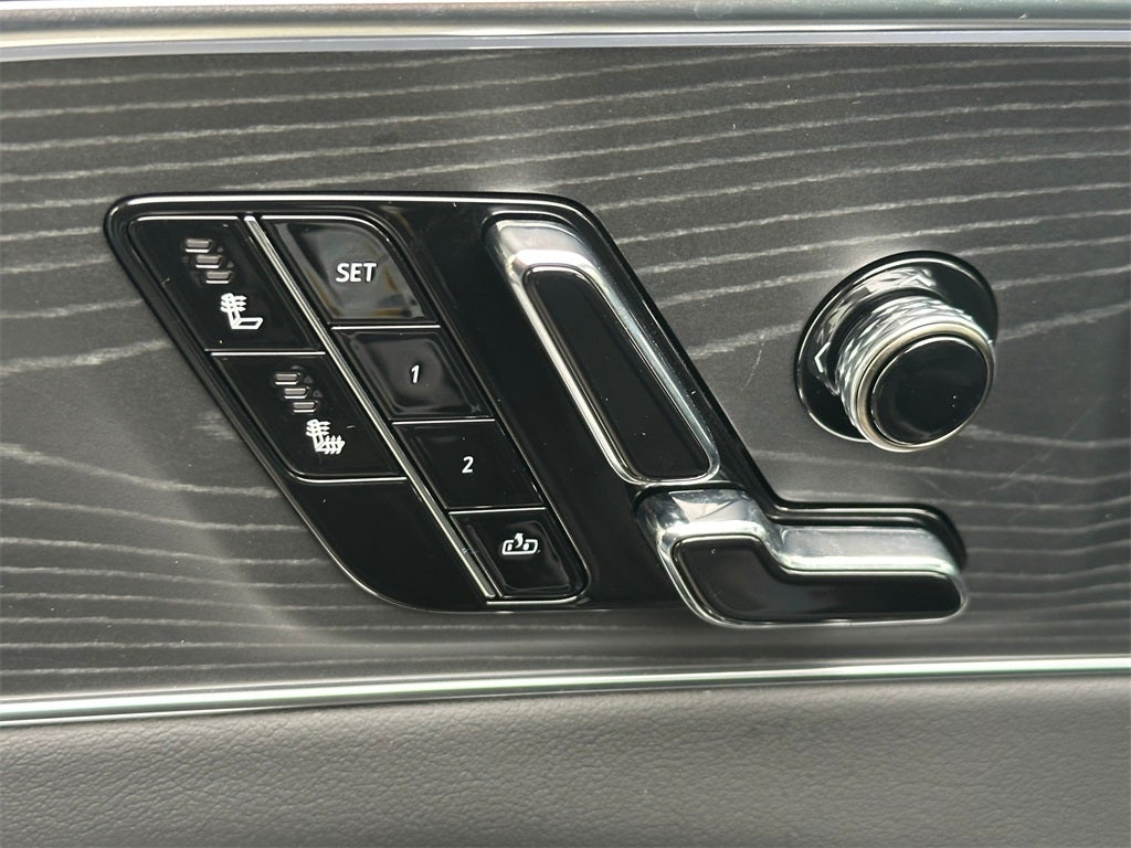 2025 Cadillac LYRIQ Sport