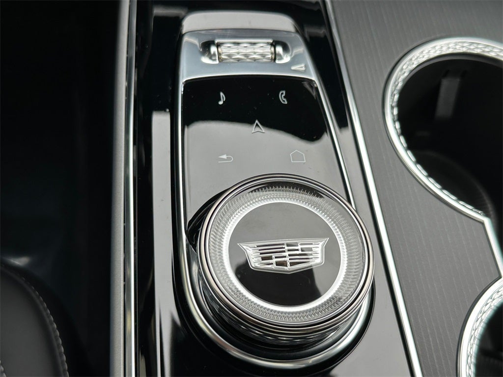 2025 Cadillac LYRIQ Sport