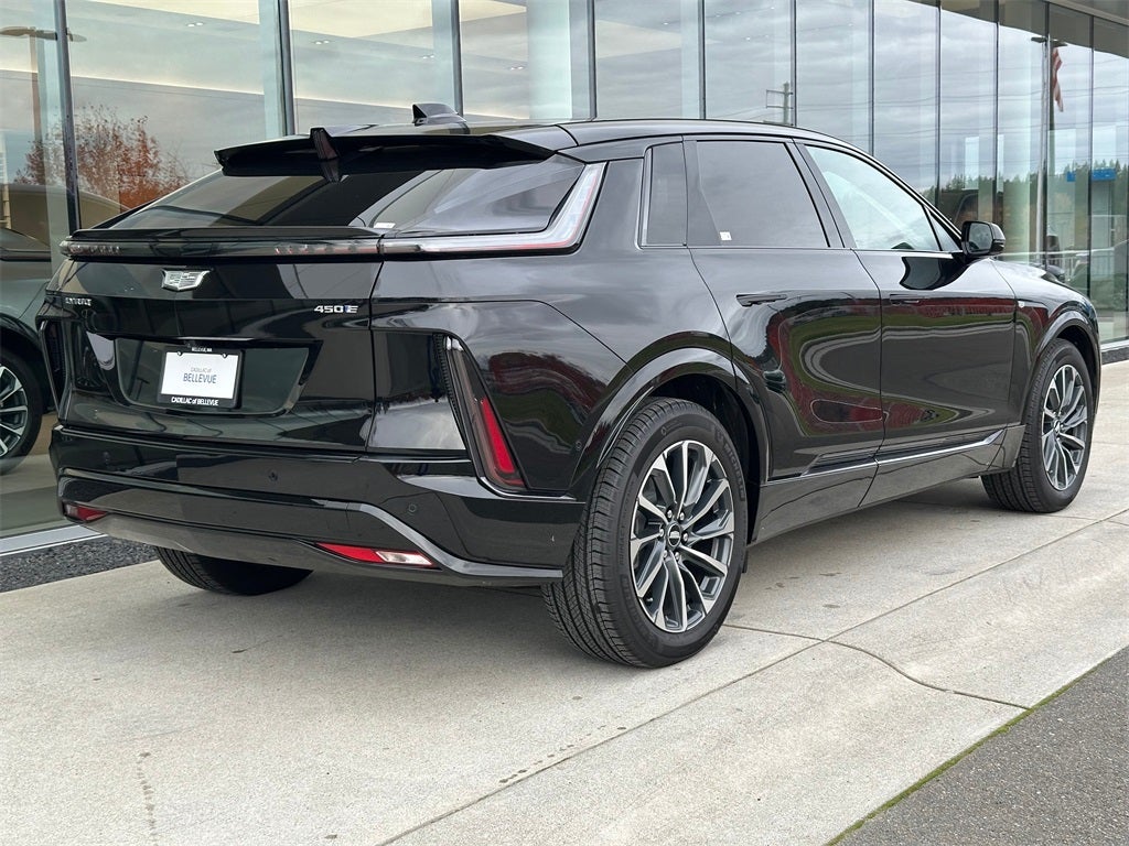 2025 Cadillac LYRIQ Sport