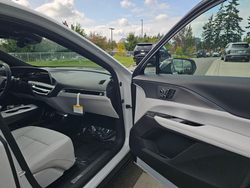 2027 Cadillac LYRIQ Sport