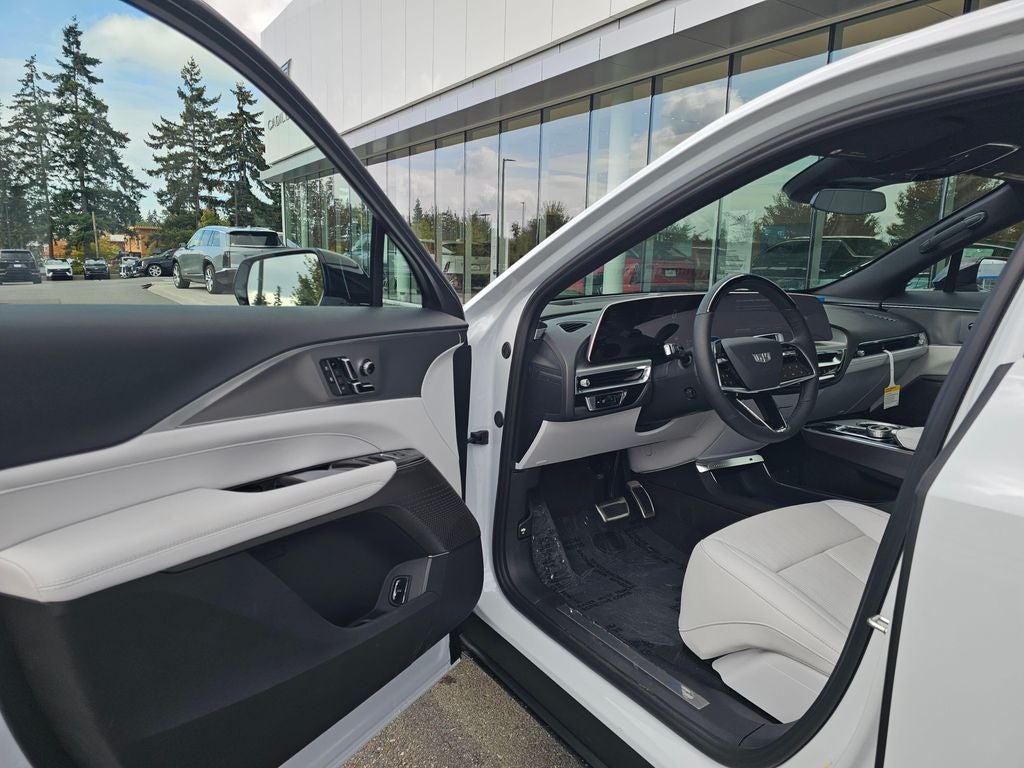 2027 Cadillac LYRIQ Sport