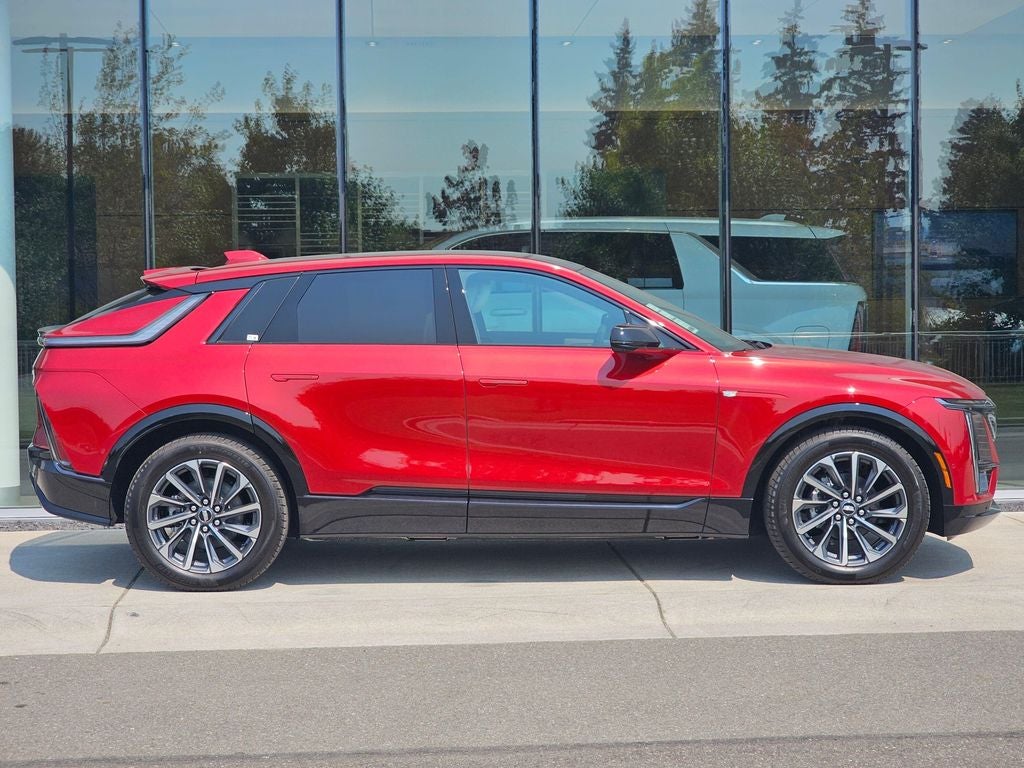 2026 Cadillac LYRIQ Sport