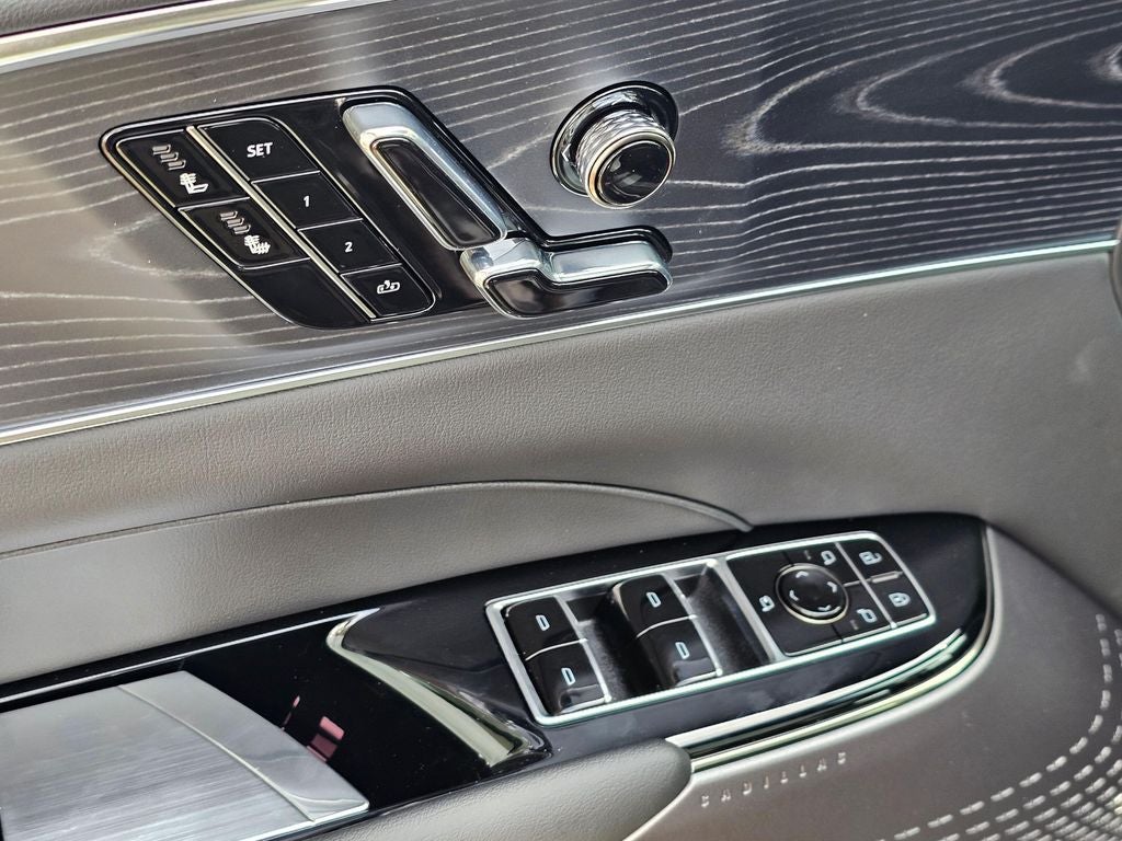 2026 Cadillac LYRIQ Sport
