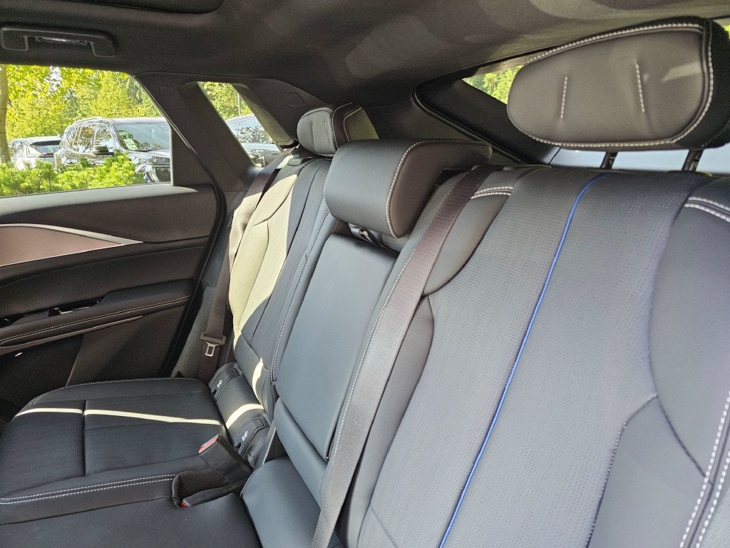 2027 Cadillac LYRIQ Sport
