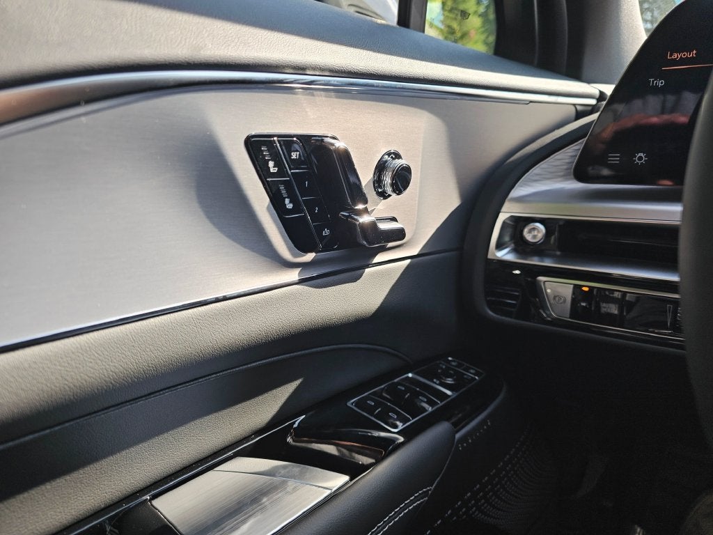 2027 Cadillac LYRIQ Sport