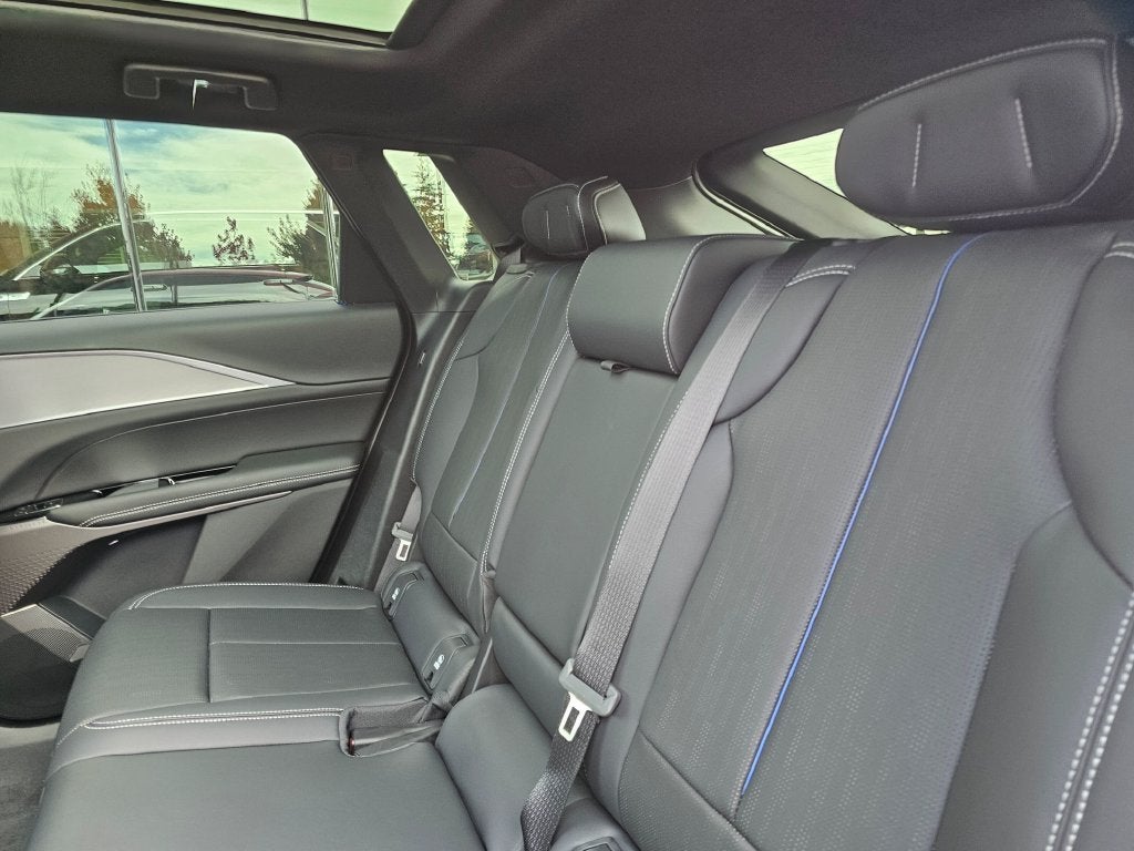 2027 Cadillac LYRIQ Sport
