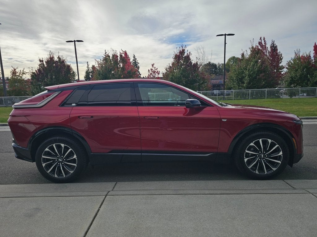 2027 Cadillac LYRIQ Sport