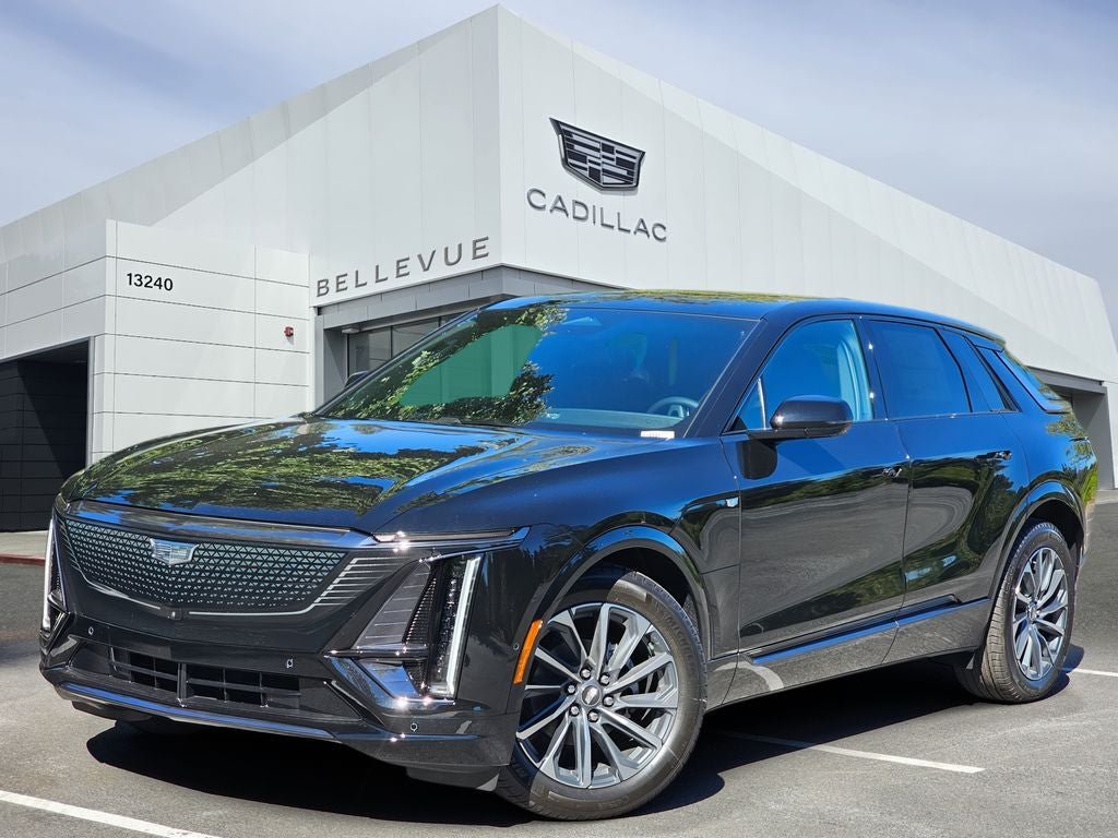 2026 Cadillac LYRIQ Sport