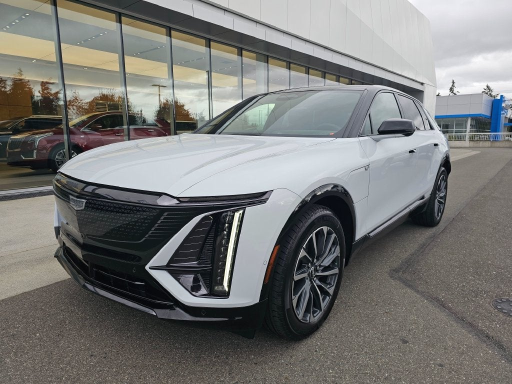 2027 Cadillac LYRIQ Sport