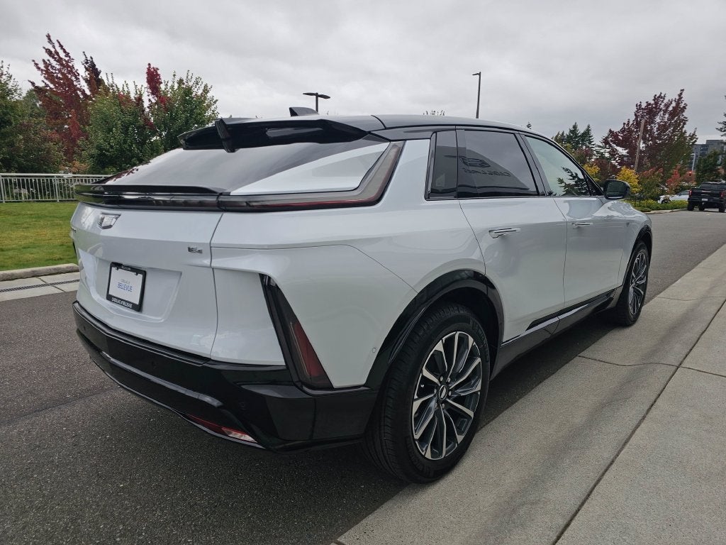 2027 Cadillac LYRIQ Sport