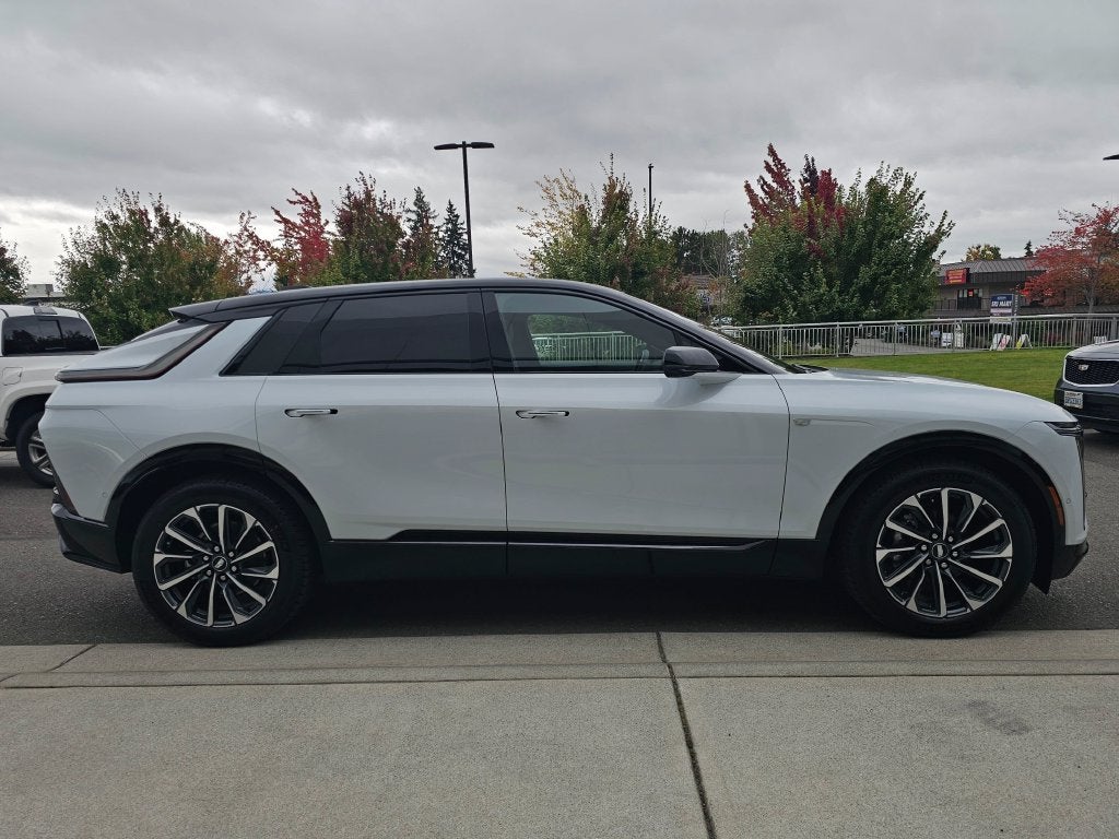2027 Cadillac LYRIQ Sport