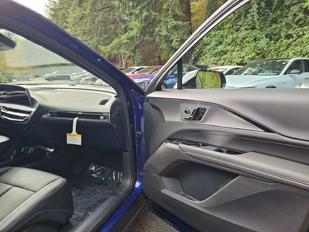 2027 Cadillac LYRIQ Sport