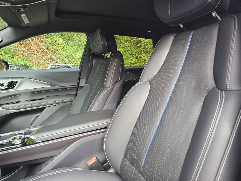2027 Cadillac LYRIQ Sport