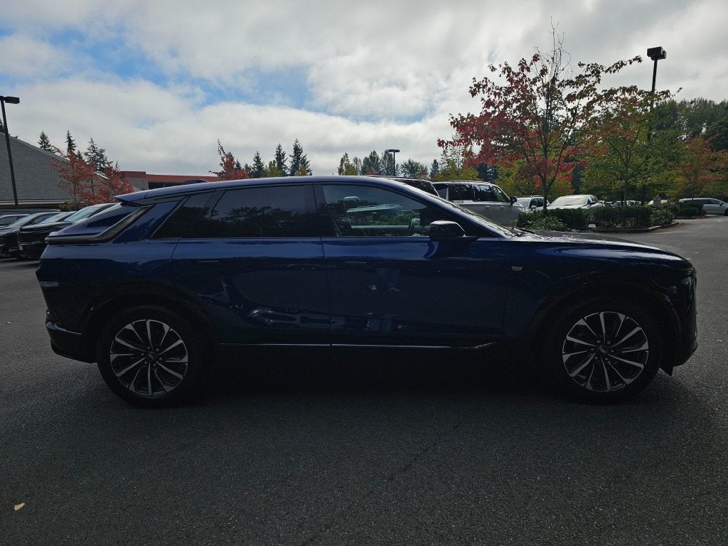 2027 Cadillac LYRIQ Sport