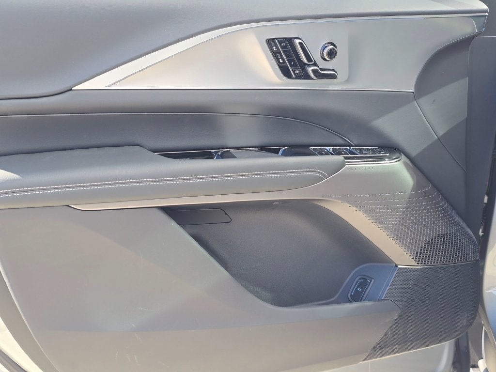 2027 Cadillac LYRIQ Sport