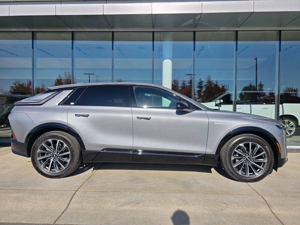 2027 Cadillac LYRIQ Sport