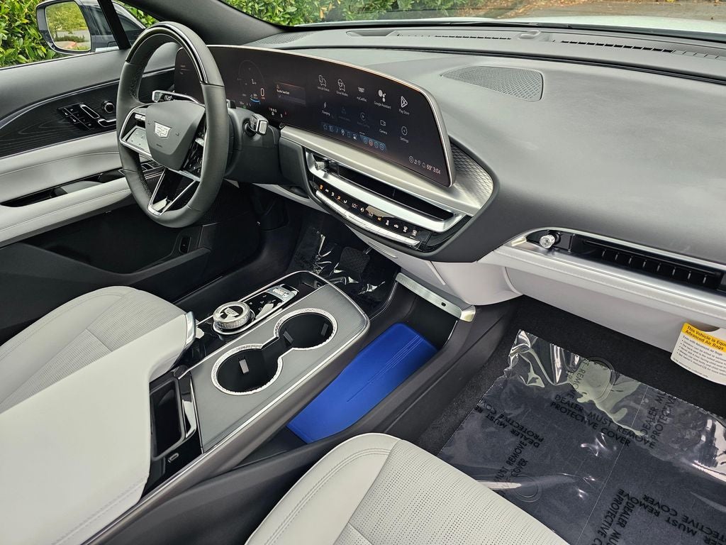 2026 Cadillac LYRIQ Sport