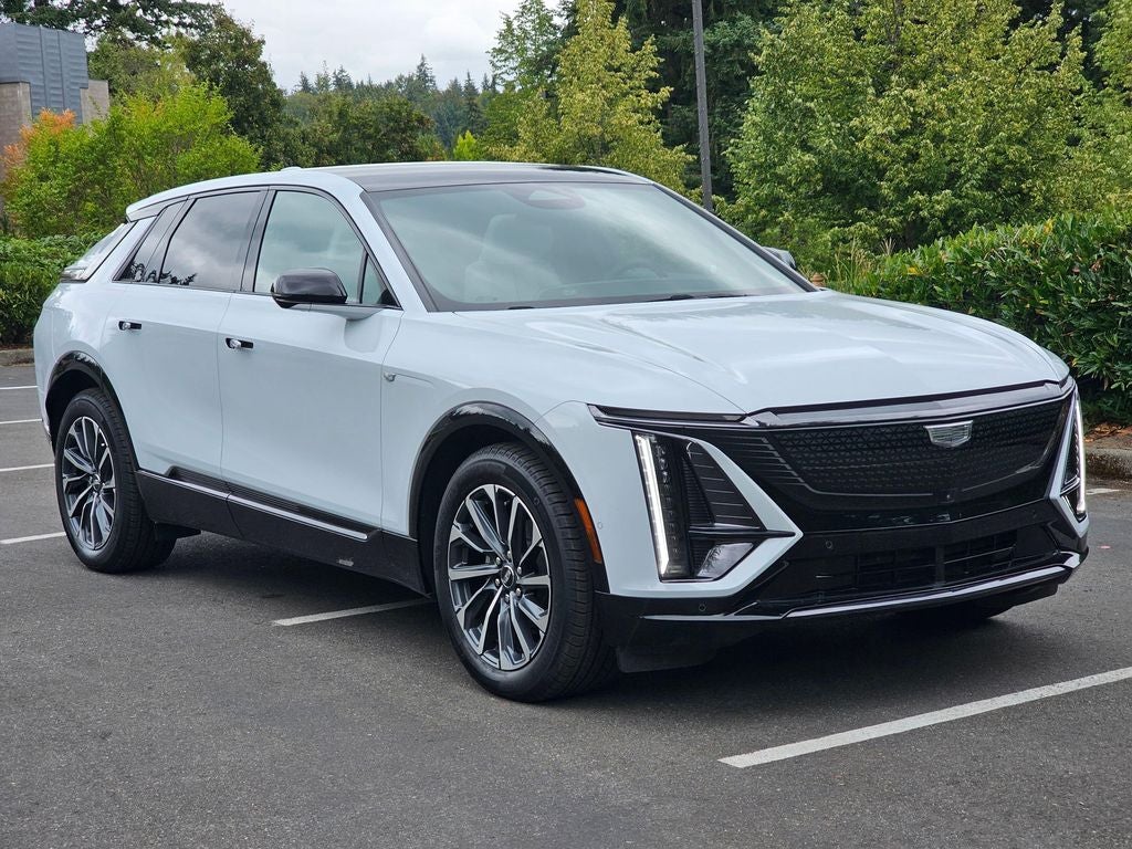 2026 Cadillac LYRIQ Sport