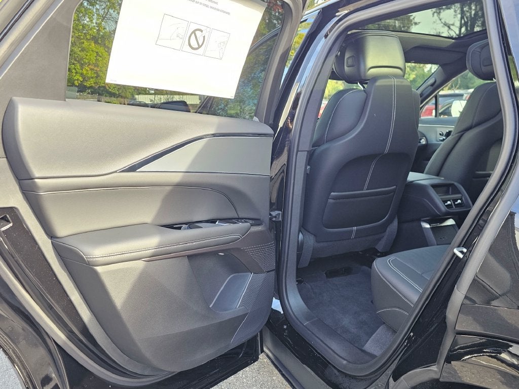 2027 Cadillac LYRIQ Sport