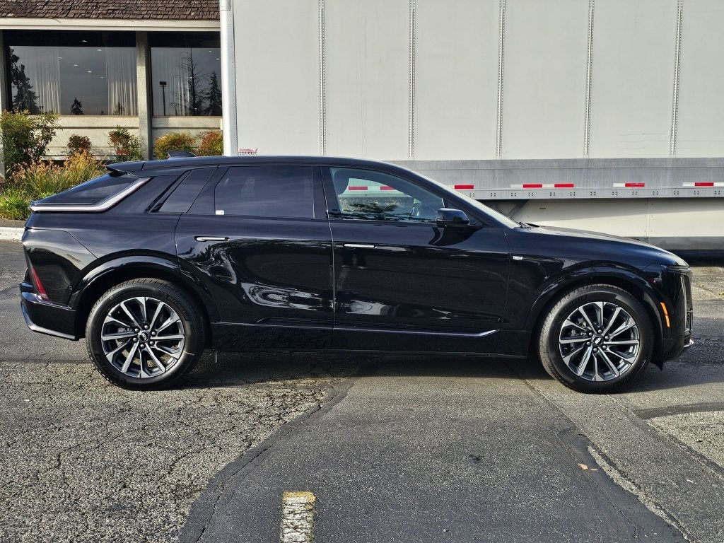 2027 Cadillac LYRIQ Sport