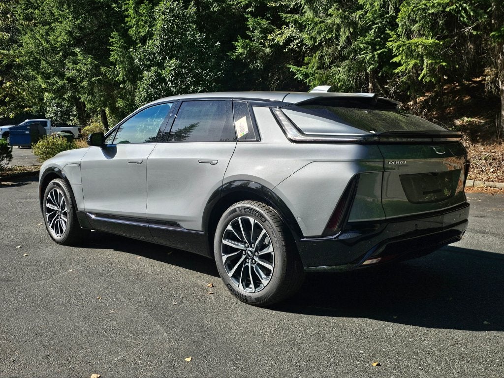 2027 Cadillac LYRIQ Sport