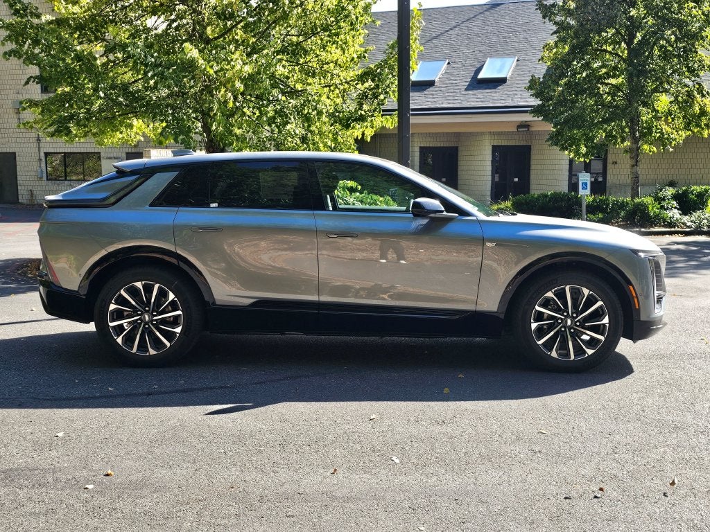 2027 Cadillac LYRIQ Sport