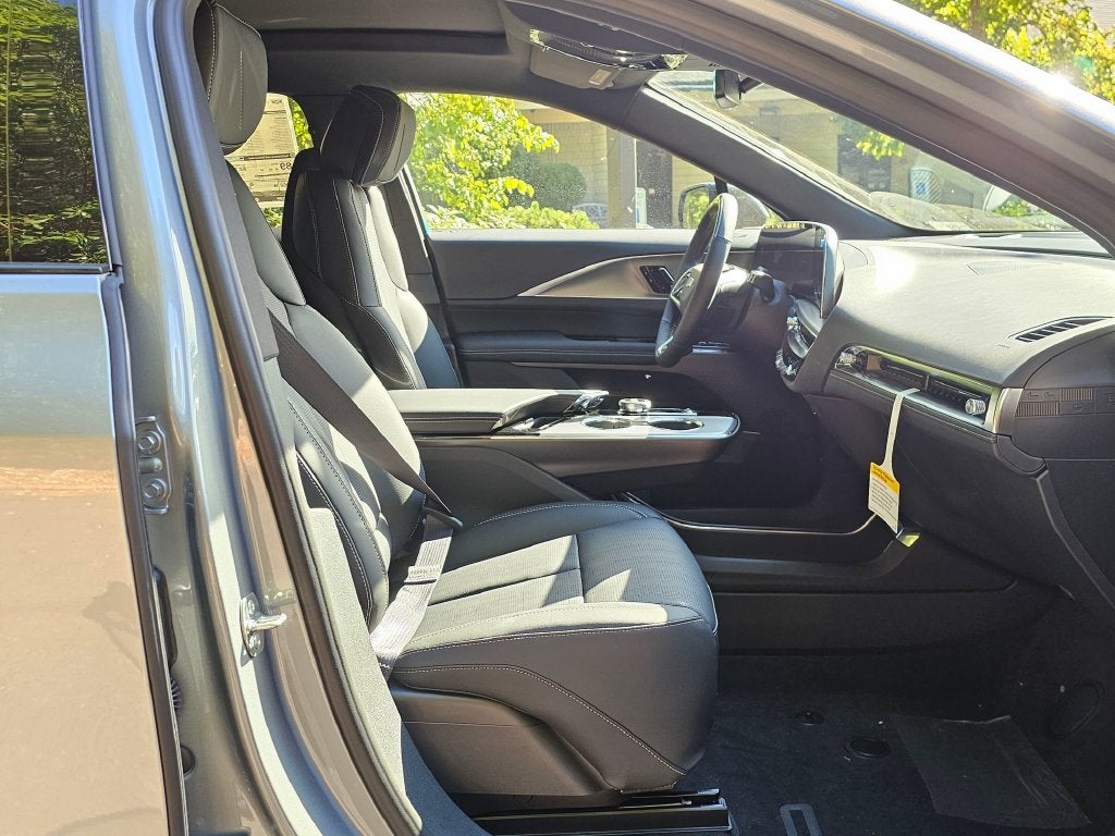2027 Cadillac LYRIQ Sport