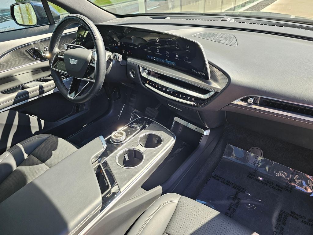 2024 Cadillac LYRIQ Sport