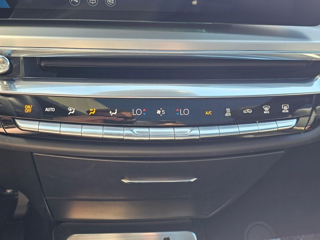2024 Cadillac LYRIQ Sport