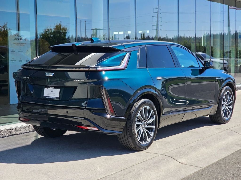 2024 Cadillac LYRIQ Sport
