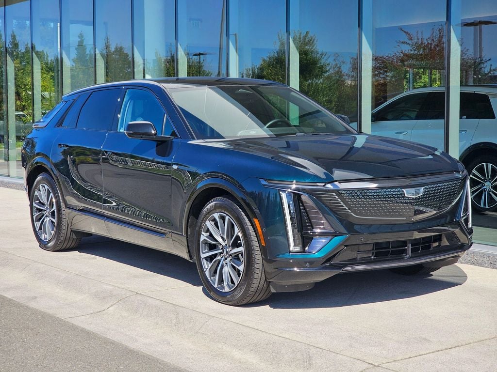 2024 Cadillac LYRIQ Sport