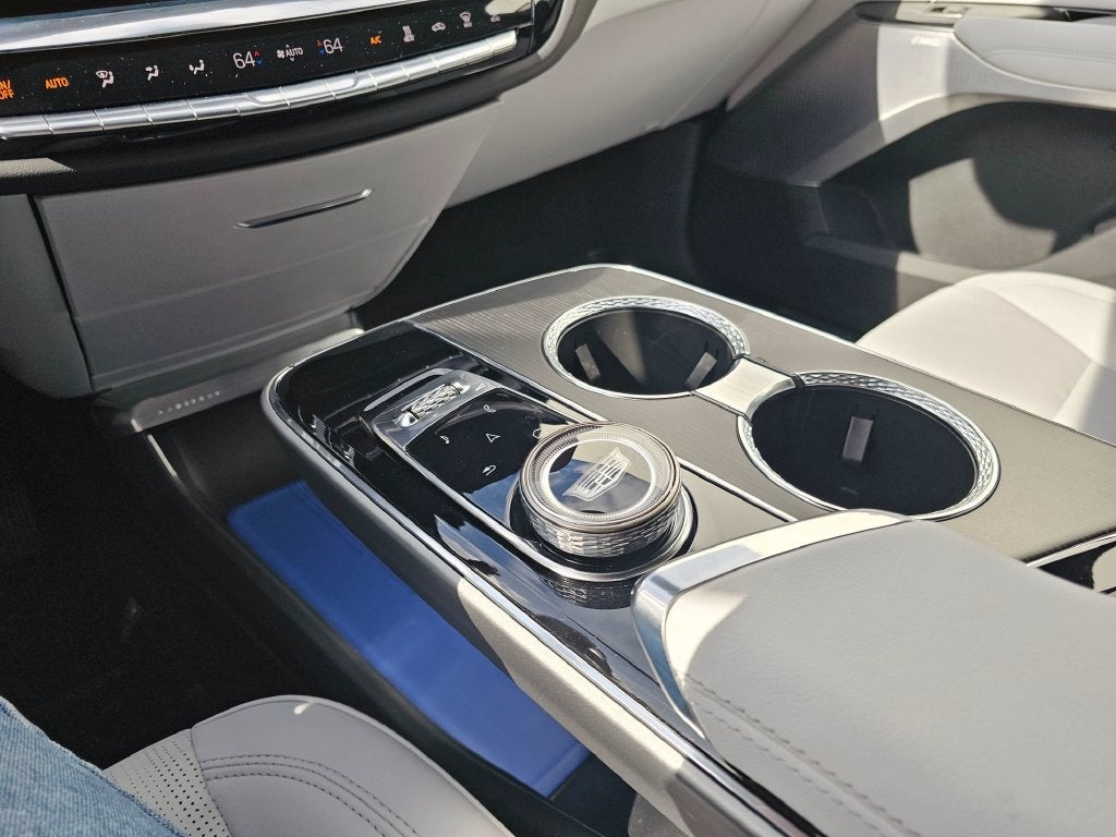 2024 Cadillac LYRIQ Sport