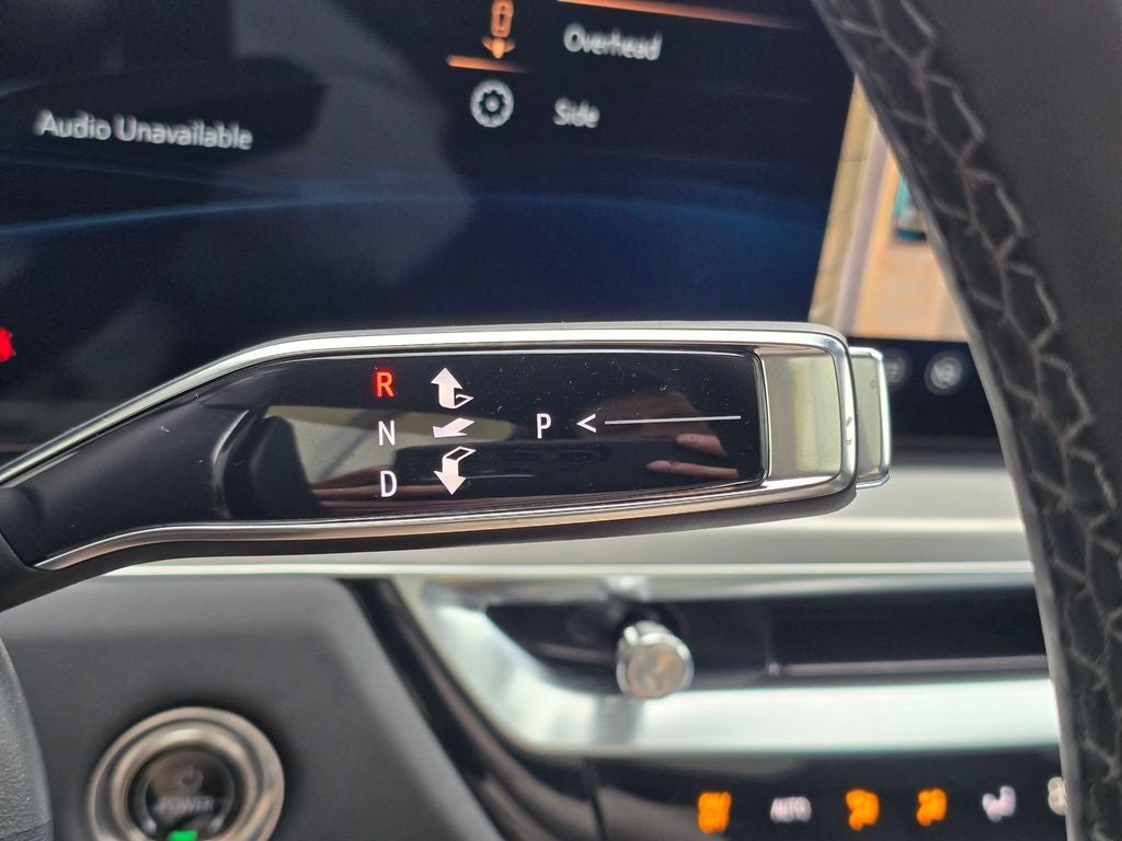 2025 Cadillac LYRIQ Sport