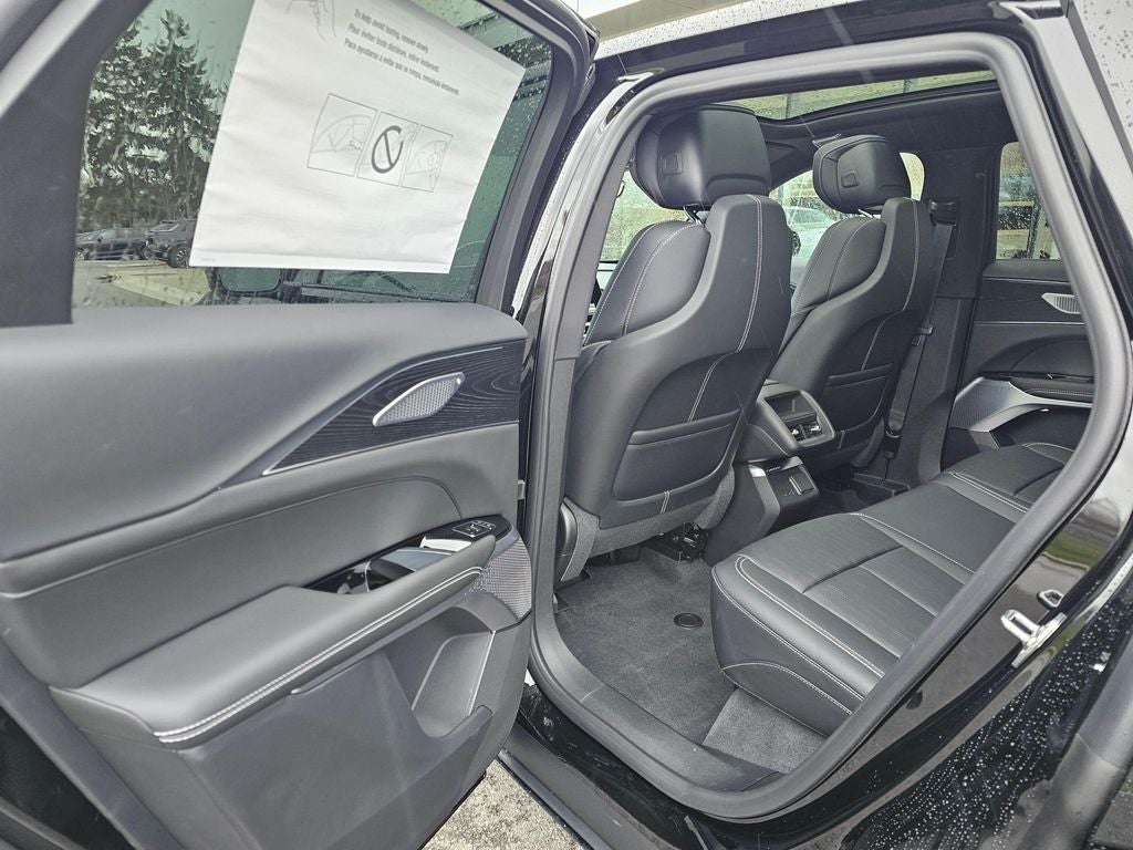 2026 Cadillac LYRIQ Premium Sport