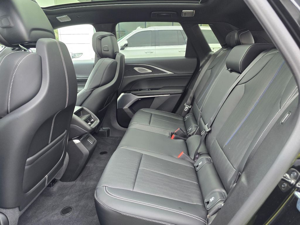 2026 Cadillac LYRIQ Premium Sport