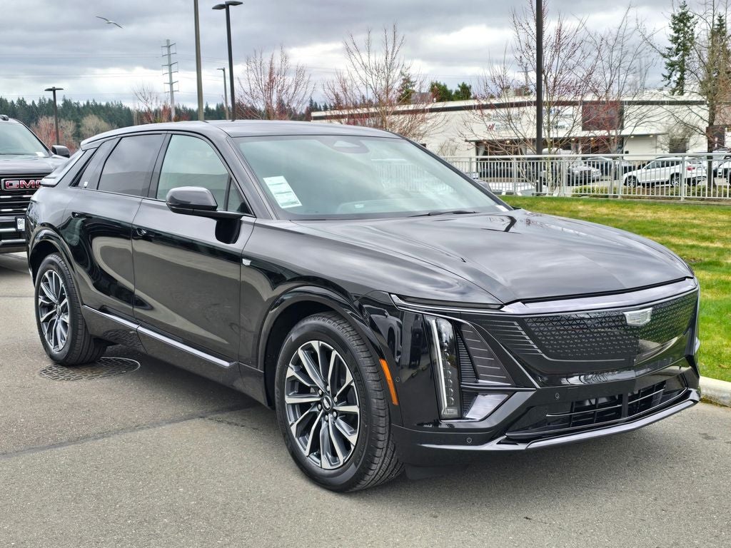 2026 Cadillac LYRIQ Premium Sport