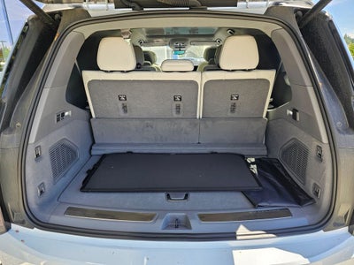 2026 Cadillac ESCALADE IQL Luxury