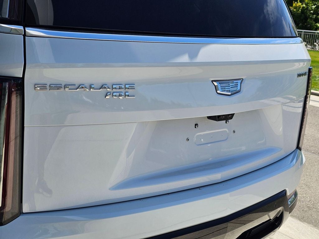 2026 Cadillac ESCALADE IQL Luxury