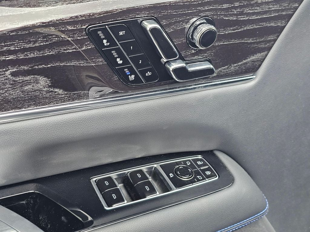 2026 Cadillac ESCALADE IQL Luxury