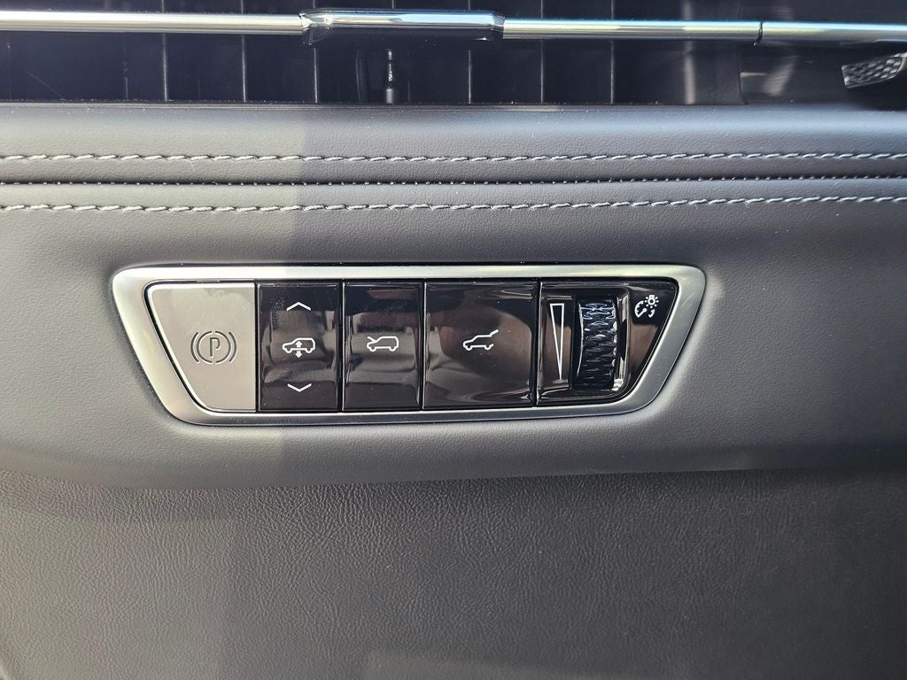 2026 Cadillac ESCALADE IQL Premium Sport