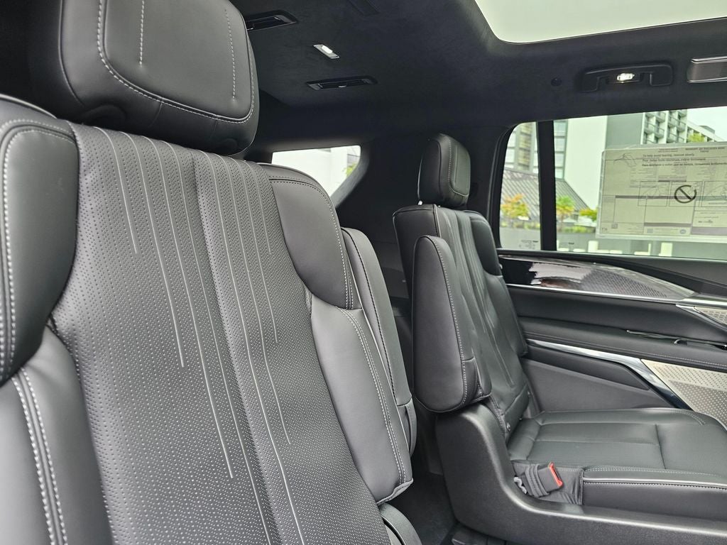 2026 Cadillac ESCALADE IQL Premium Sport