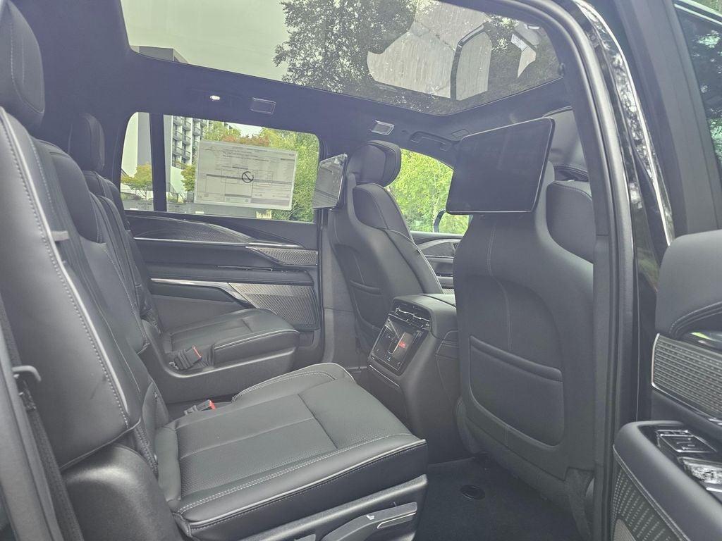 2026 Cadillac ESCALADE IQL Premium Sport