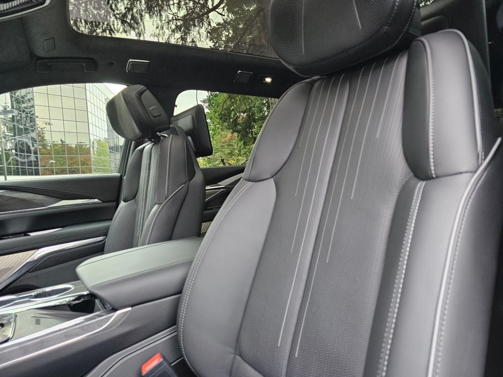 2026 Cadillac ESCALADE IQL Premium Sport