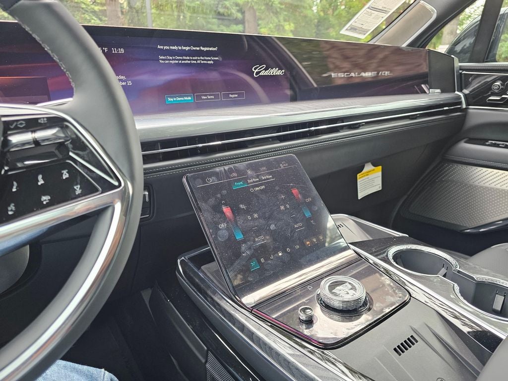 2026 Cadillac ESCALADE IQL Premium Sport