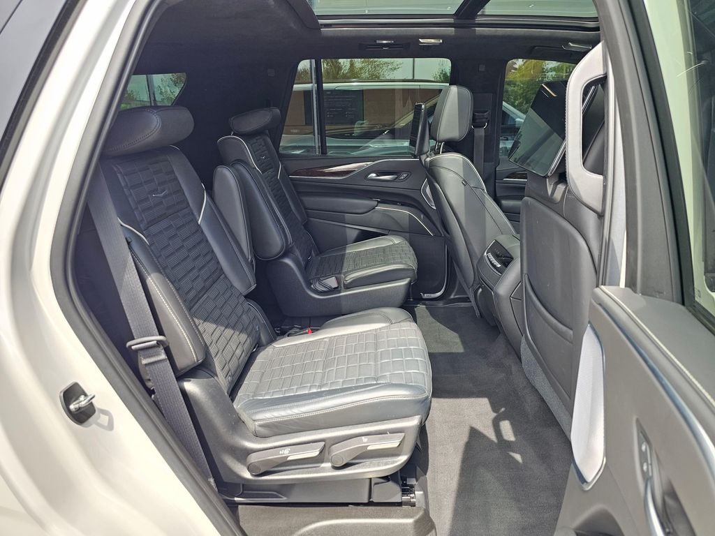 2021 Cadillac Escalade Sport Platinum