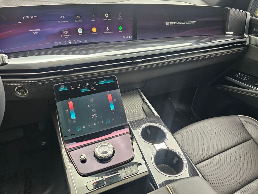 2025 Cadillac Escalade Sport