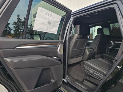 2026 Cadillac Escalade Platinum Sport