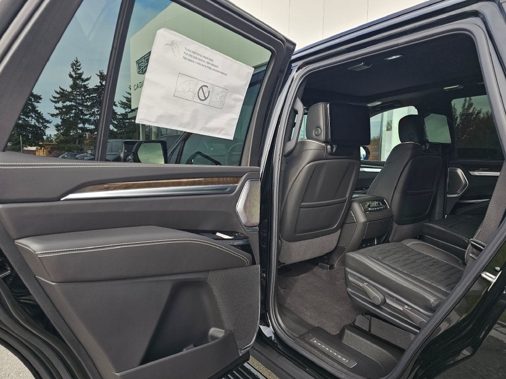 2026 Cadillac Escalade Platinum Sport