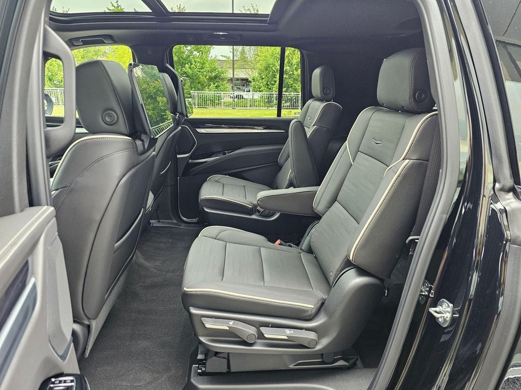 2026 Cadillac Escalade ESV Sport